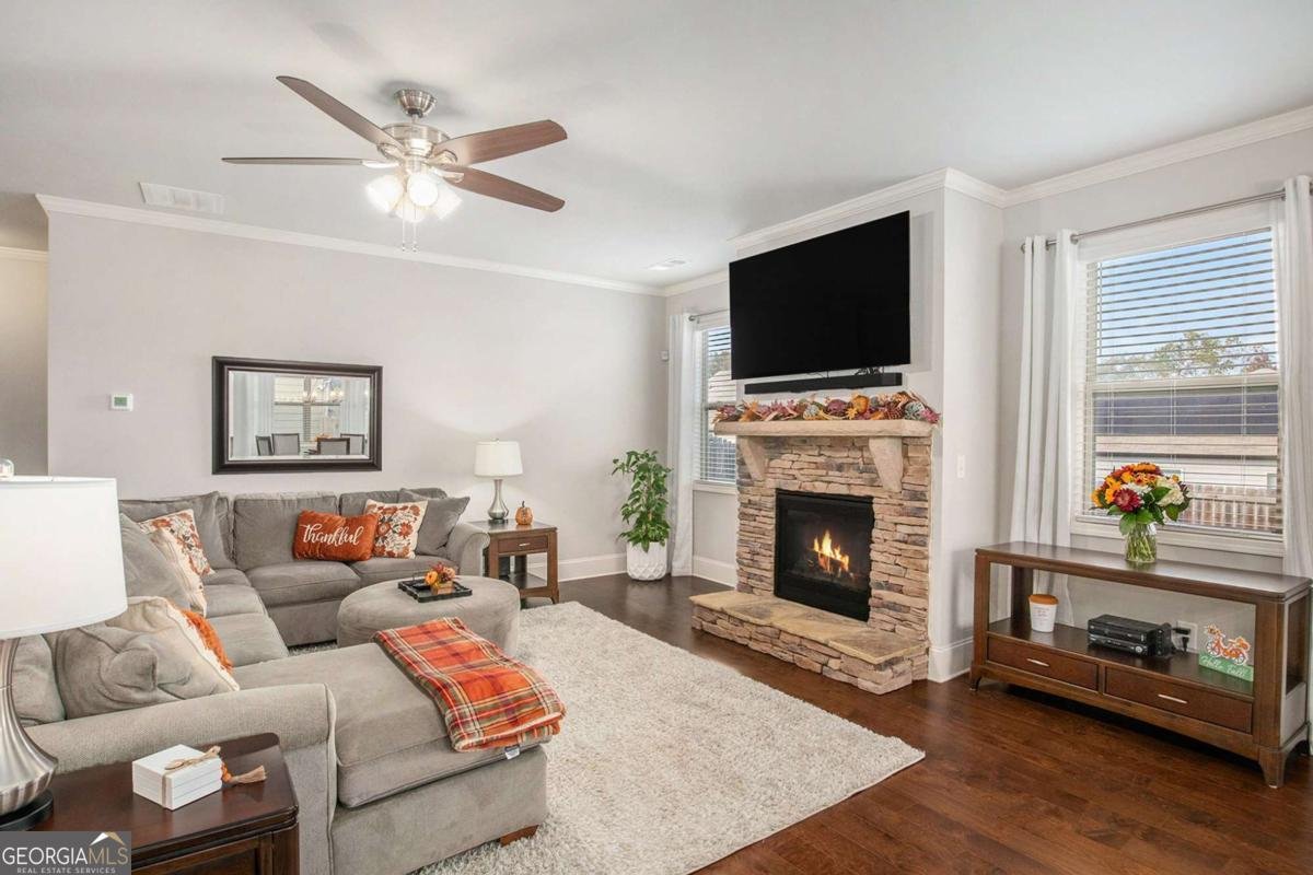 2114 Sorrento Court Buford - 7