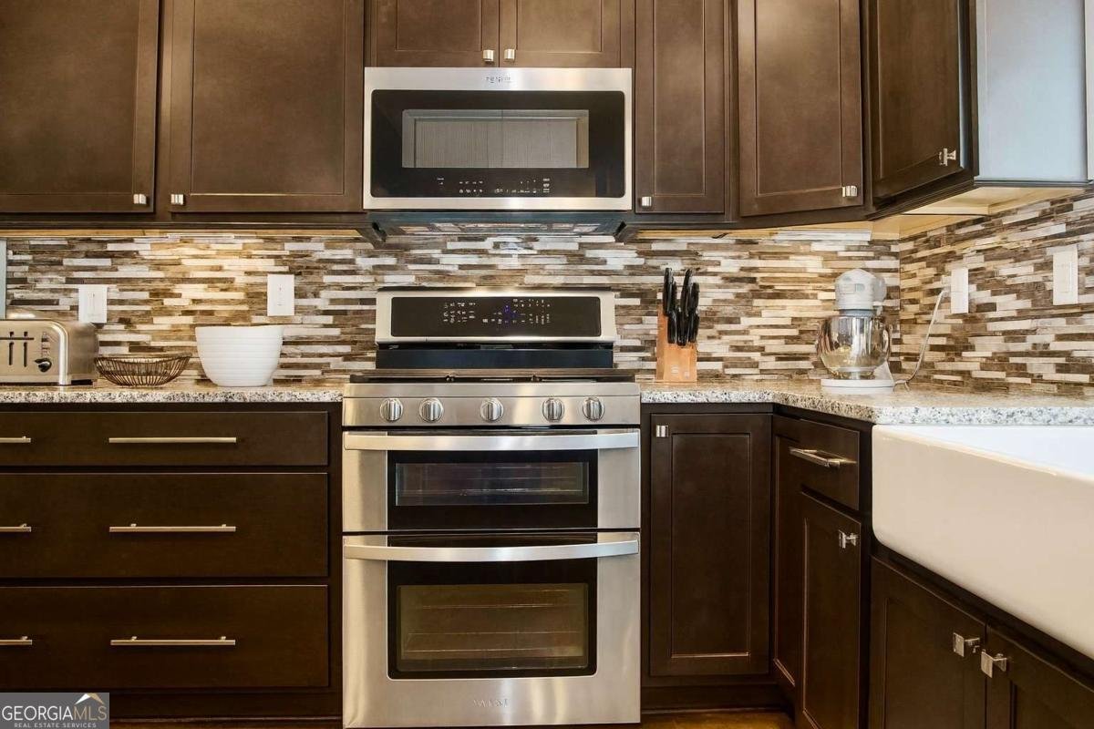 830 COMMERCE Trail Canton - 7