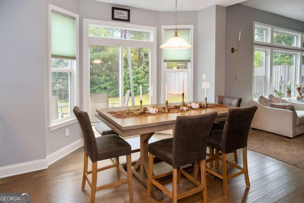 830 COMMERCE Trail Canton - 9