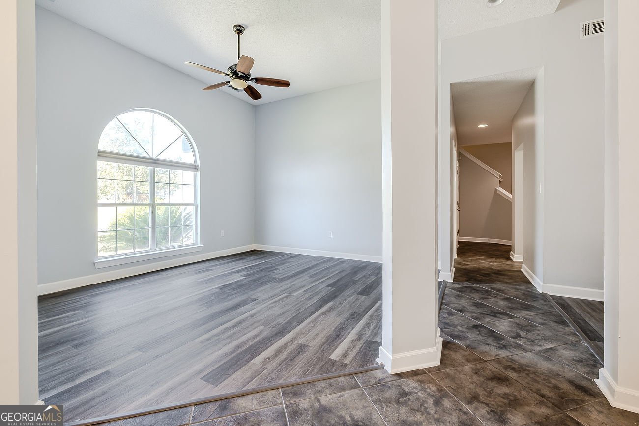 16 Glennmary Lane Richmond Hill - 13