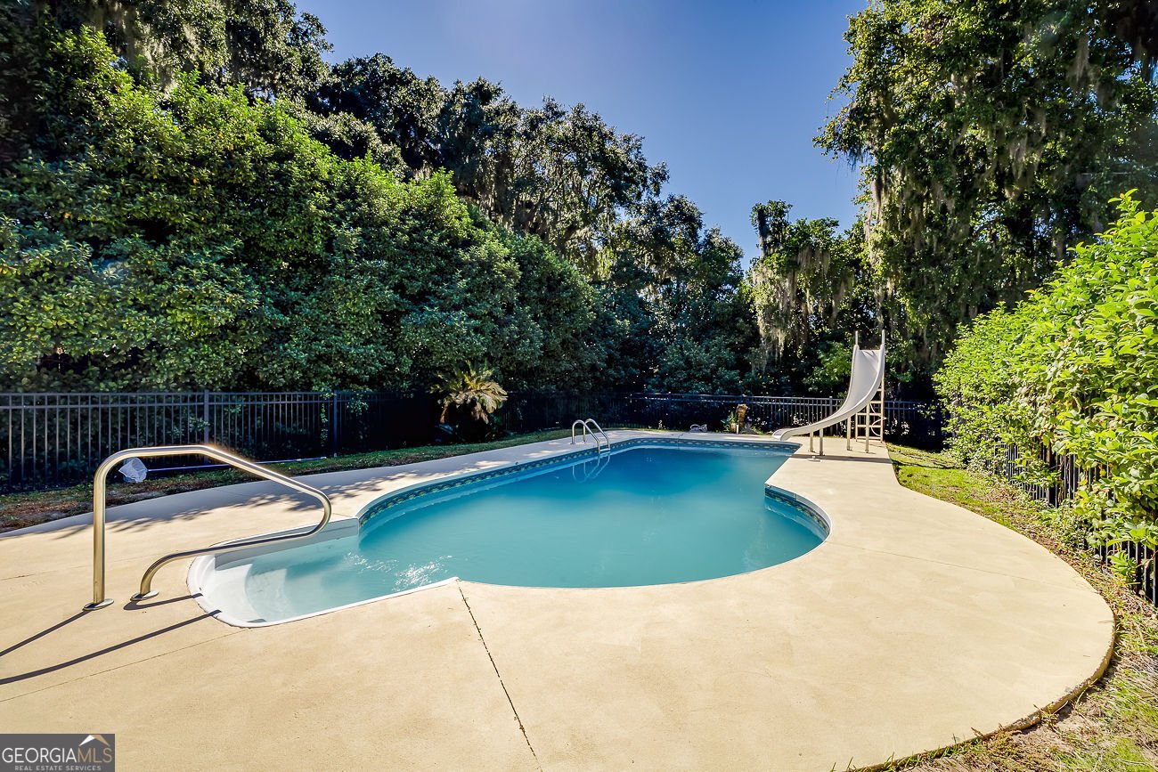 16 Glennmary Lane Richmond Hill - 3