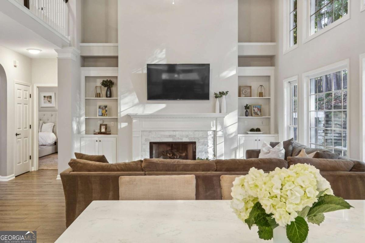 8075 Sandorn Drive Roswell - 10