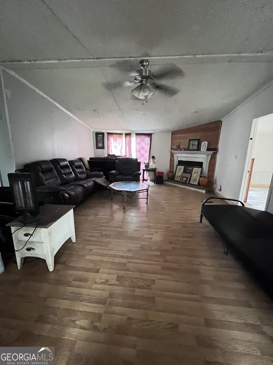 204 Rosewood Drive Brunswick - 14