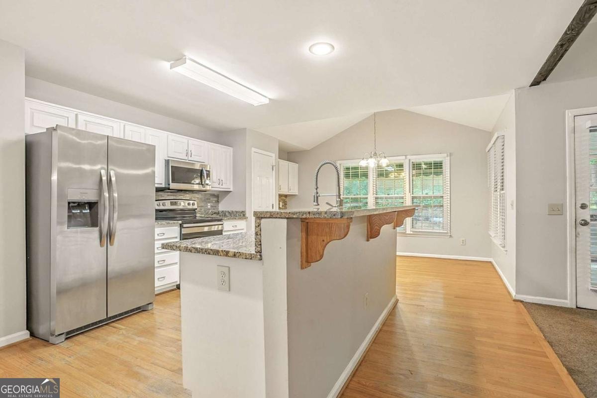 140 Glen Holly Drive Roswell - 13