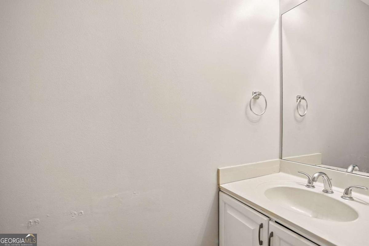 140 Glen Holly Drive Roswell - 20