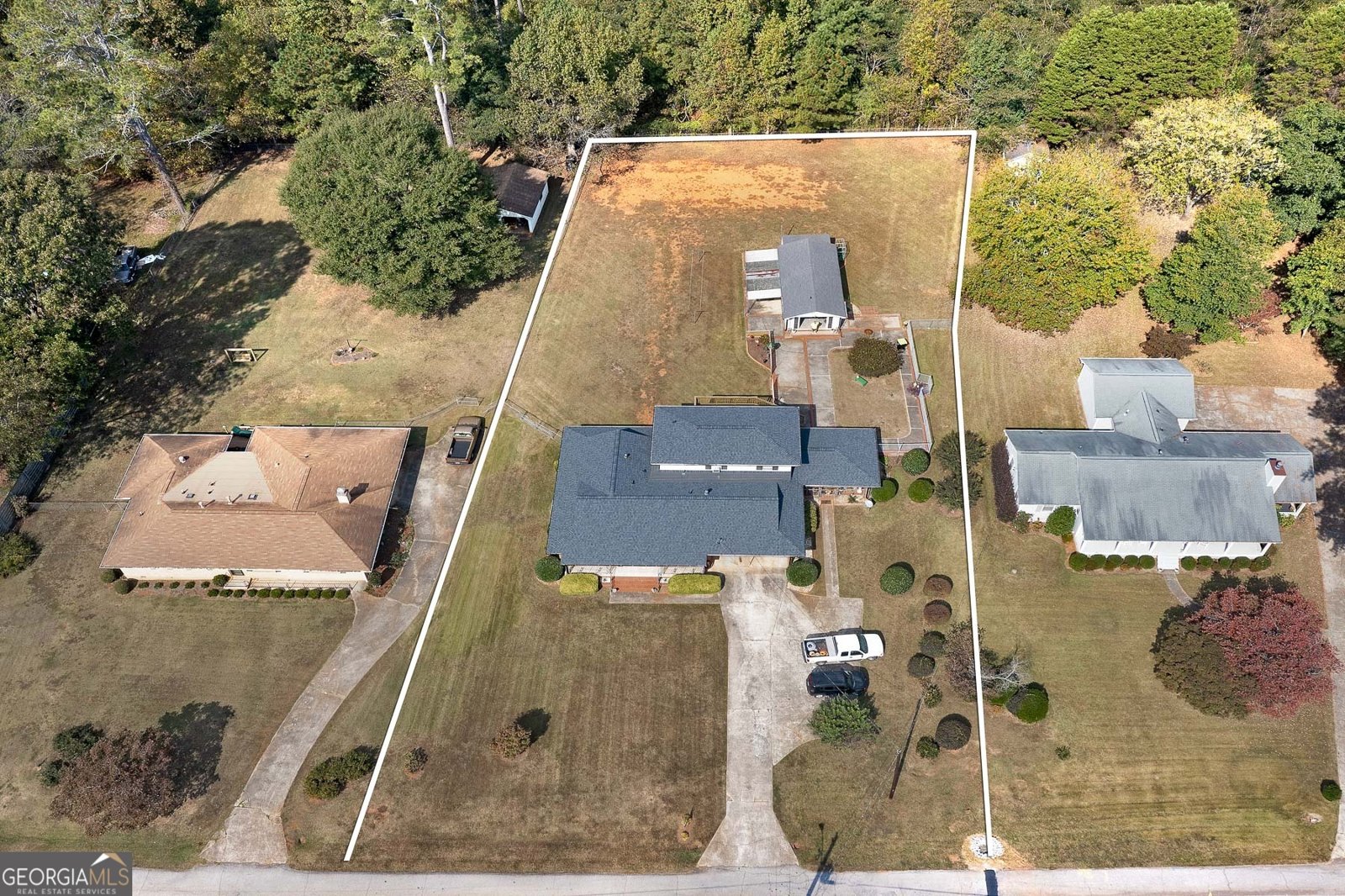 70 North Drive Hampton - 2