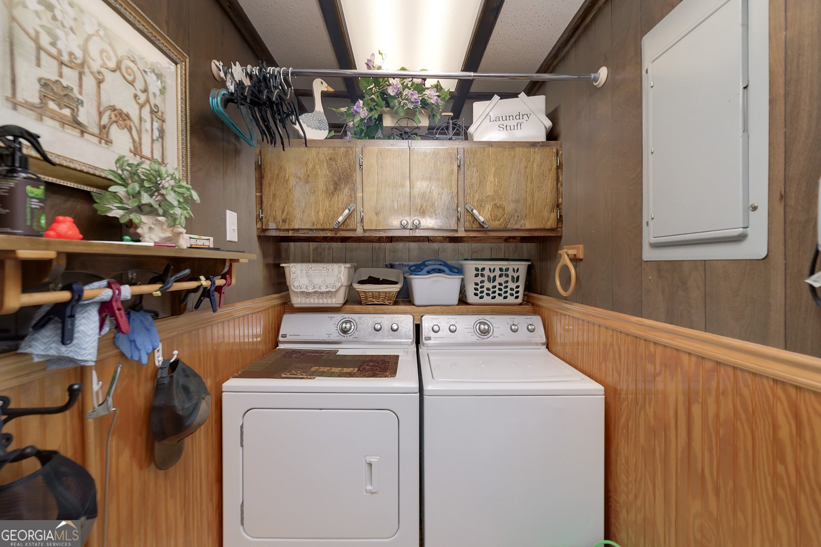 70 North Drive Hampton - 38