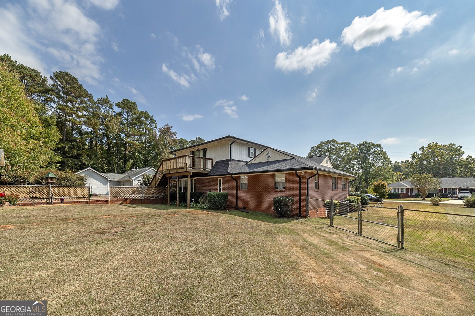 70 North Drive Hampton - 8