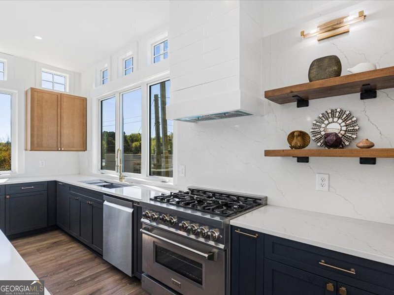 180 Railroad Street Canton - 9