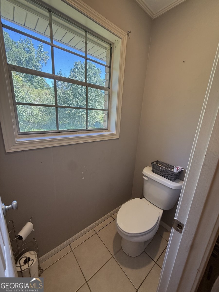 501 Lee Byrd Road Loganville - 9