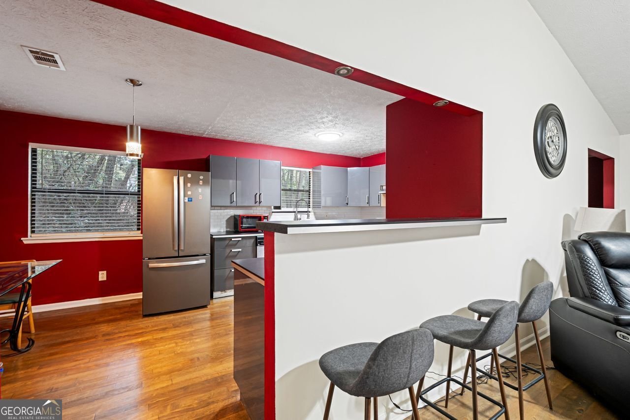 5192 MAINSTREET PARK Drive Stone Mountain - 27