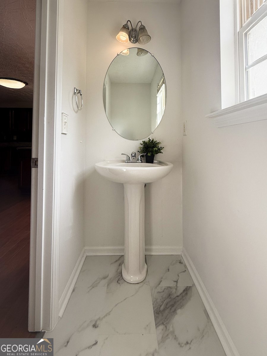 3998 Oak Crossing Estate Suwanee - 8