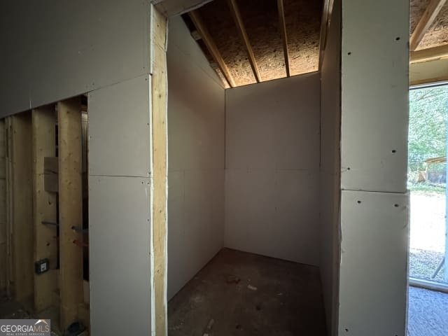 8684 Hickory Lane Lithia Springs - 10