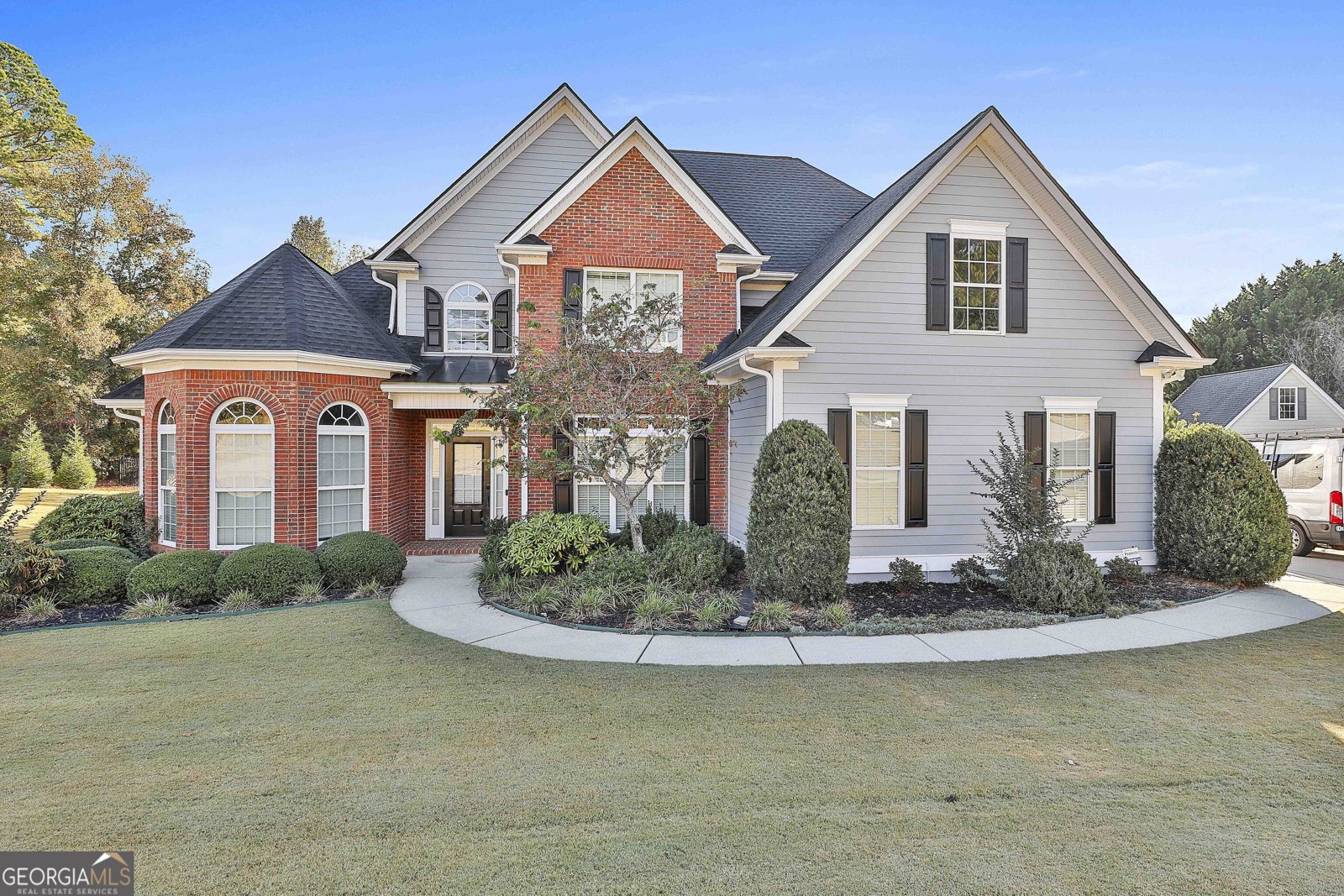 315 Ivanhoe Drive Fayetteville - 1