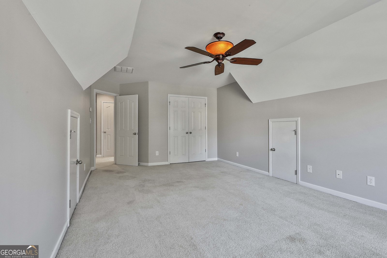 315 Ivanhoe Drive Fayetteville - 36