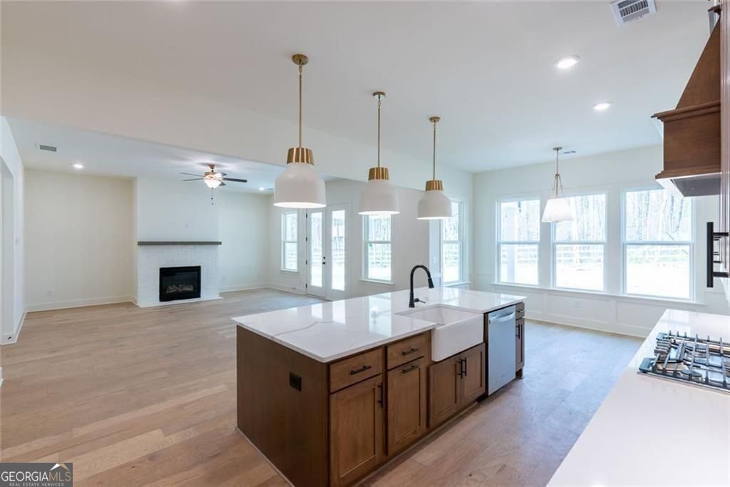 8290 Creekside Overlook Drive Gainesville - 19