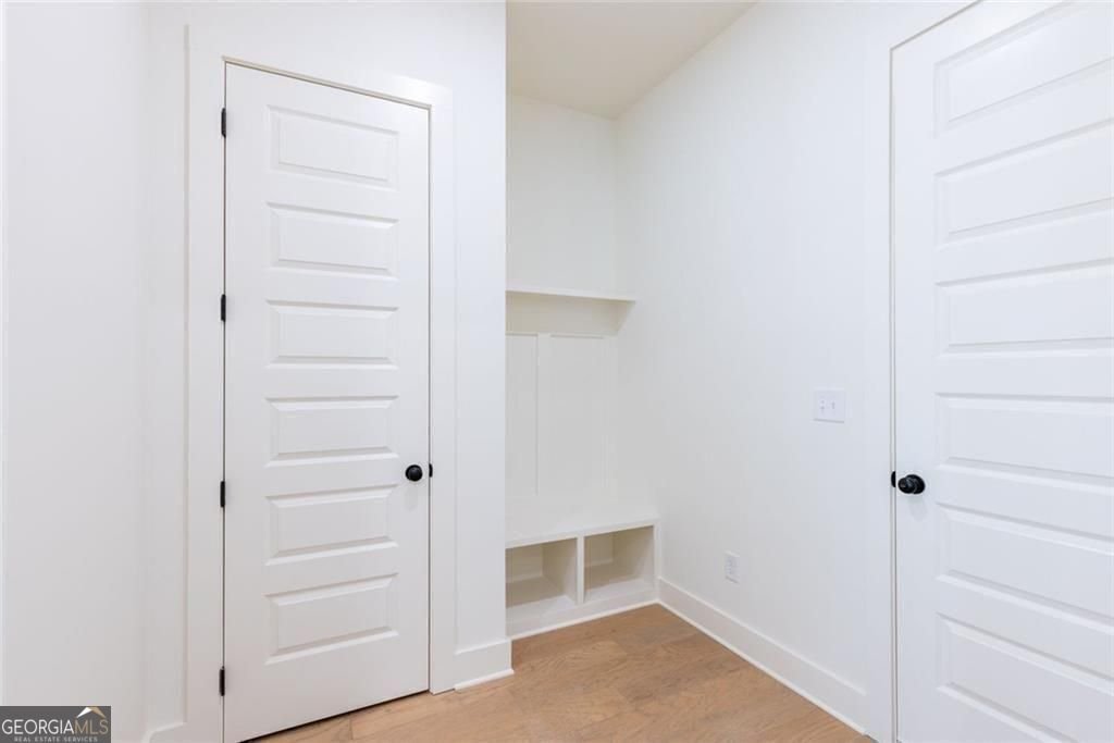 8290 Creekside Overlook Drive Gainesville - 21