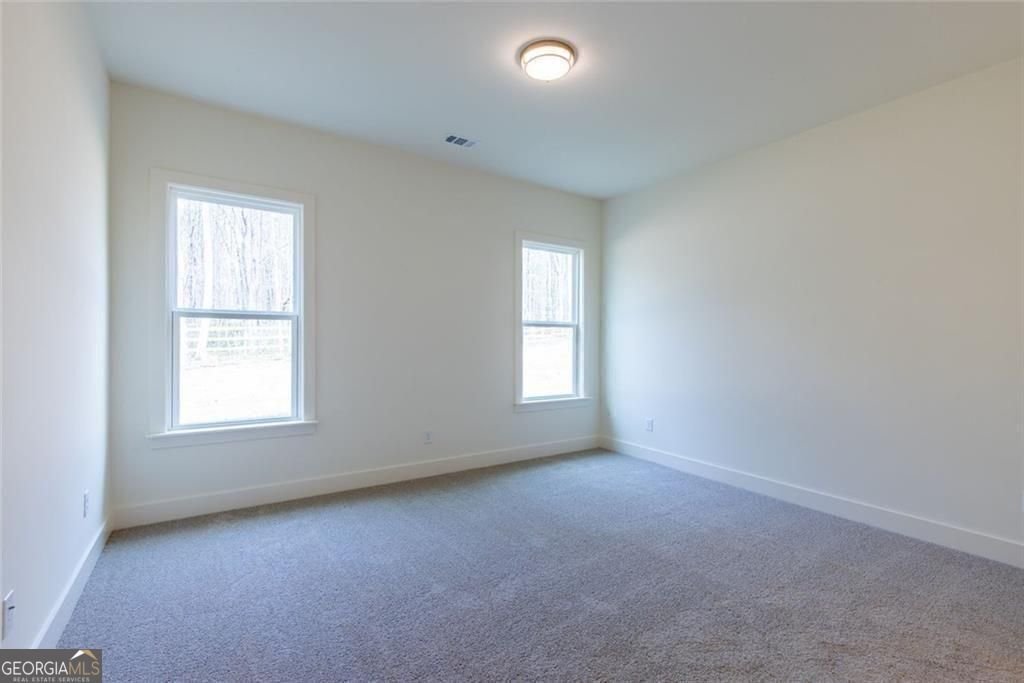 8290 Creekside Overlook Drive Gainesville - 22