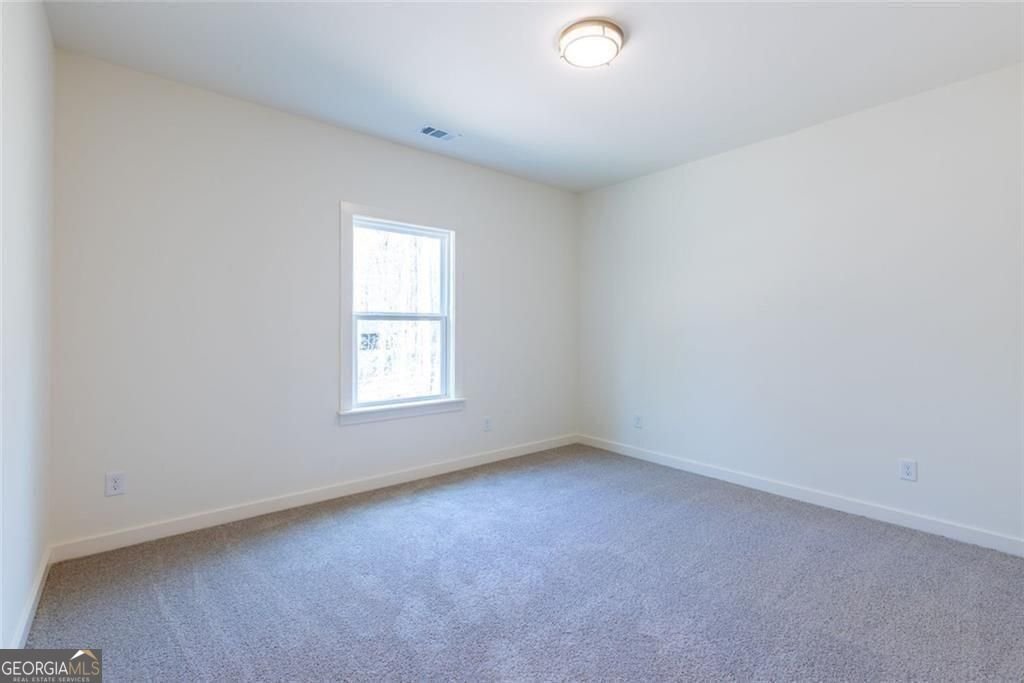 8290 Creekside Overlook Drive Gainesville - 29