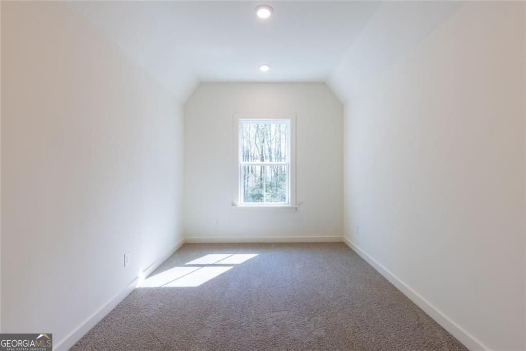 8290 Creekside Overlook Drive Gainesville - 37