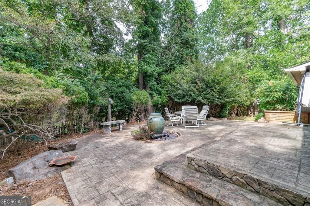 300 Cedar Knoll Court Roswell - 41