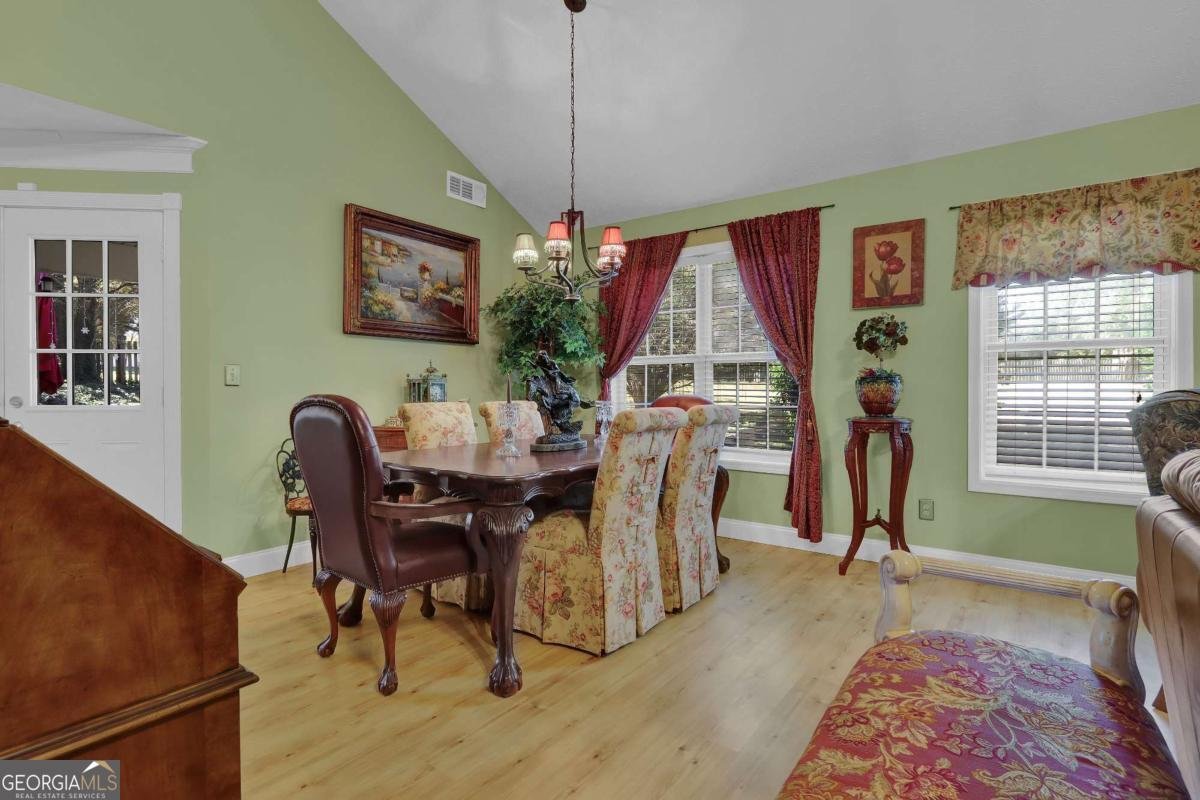 6082 Hillsdale Circle Flowery Branch - 12