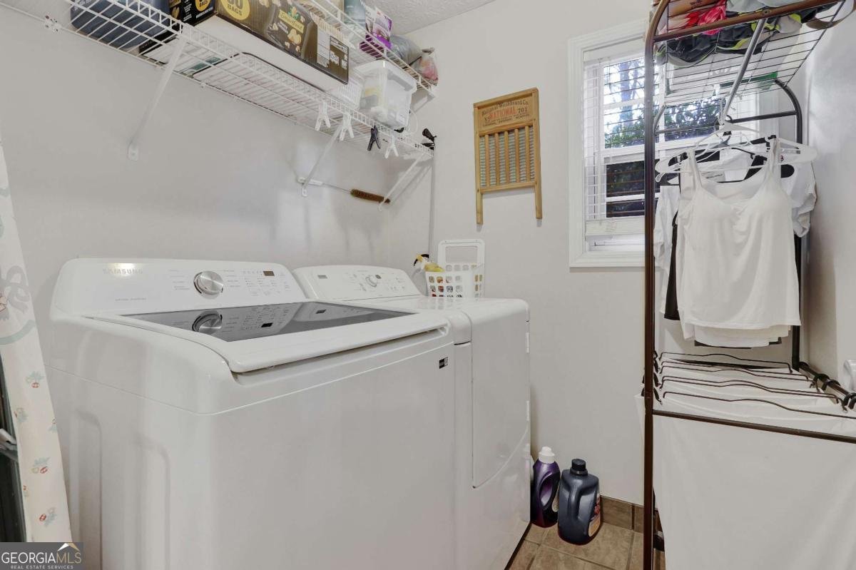 6082 Hillsdale Circle Flowery Branch - 16