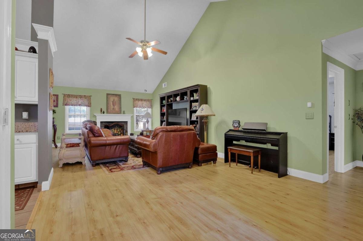 6082 Hillsdale Circle Flowery Branch - 7