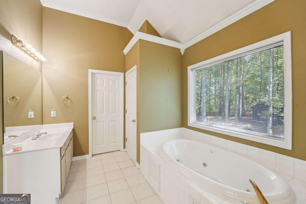 155 Matthew Way Fayetteville - 37