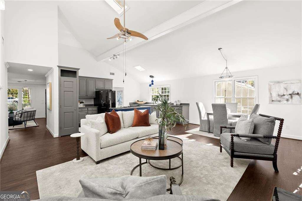 1054 Vista Trail Atlanta - 11