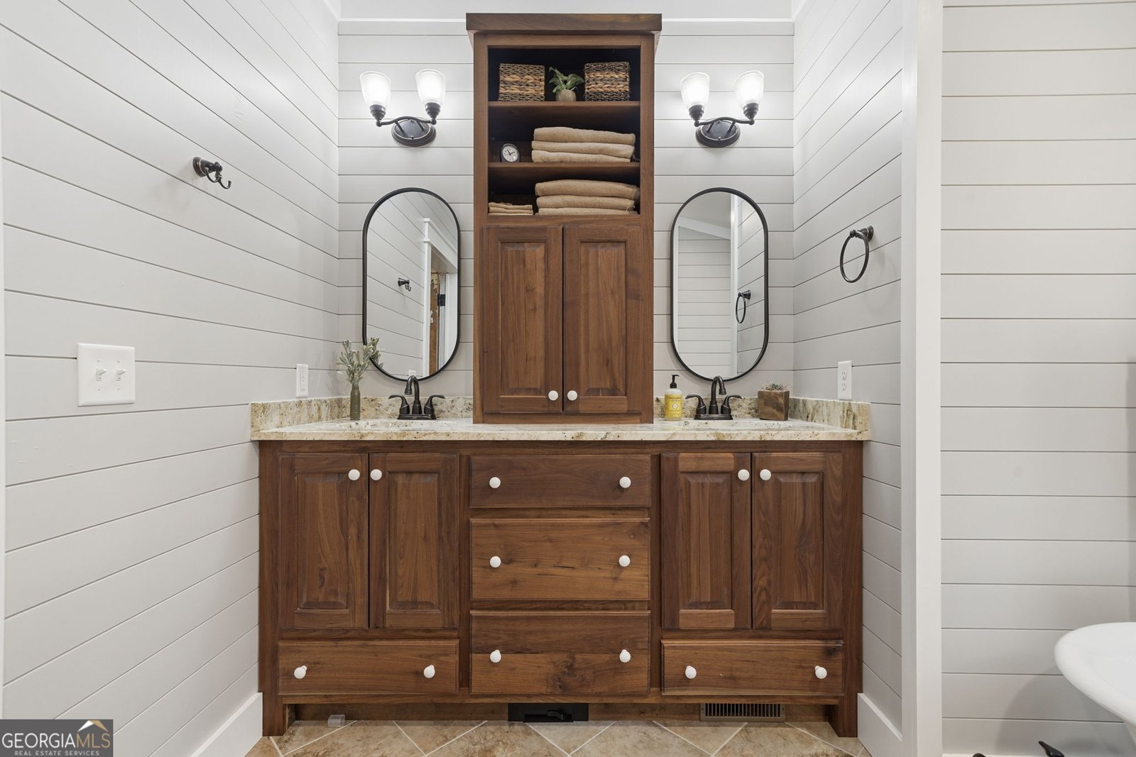 2197 Damascus Road Ball Ground - 21