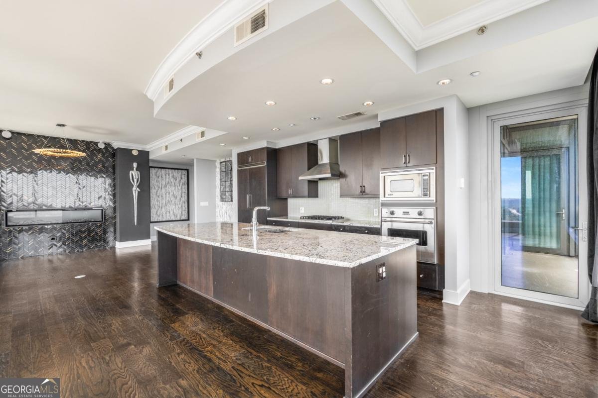 3630 Peachtree Road Atlanta - 15