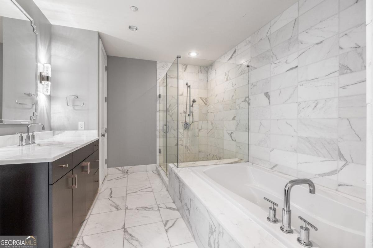 3630 Peachtree Road Atlanta - 20