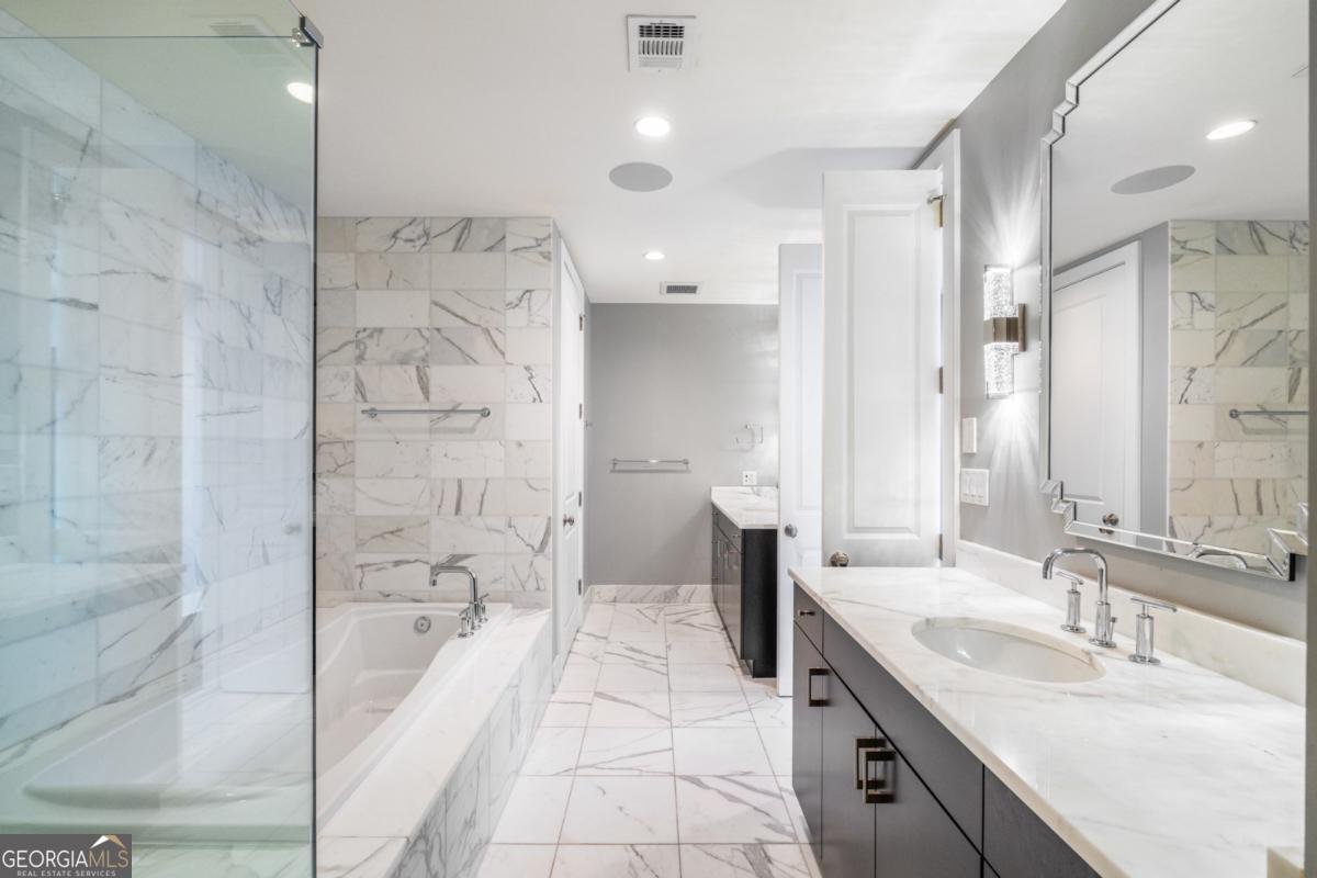 3630 Peachtree Road Atlanta - 21