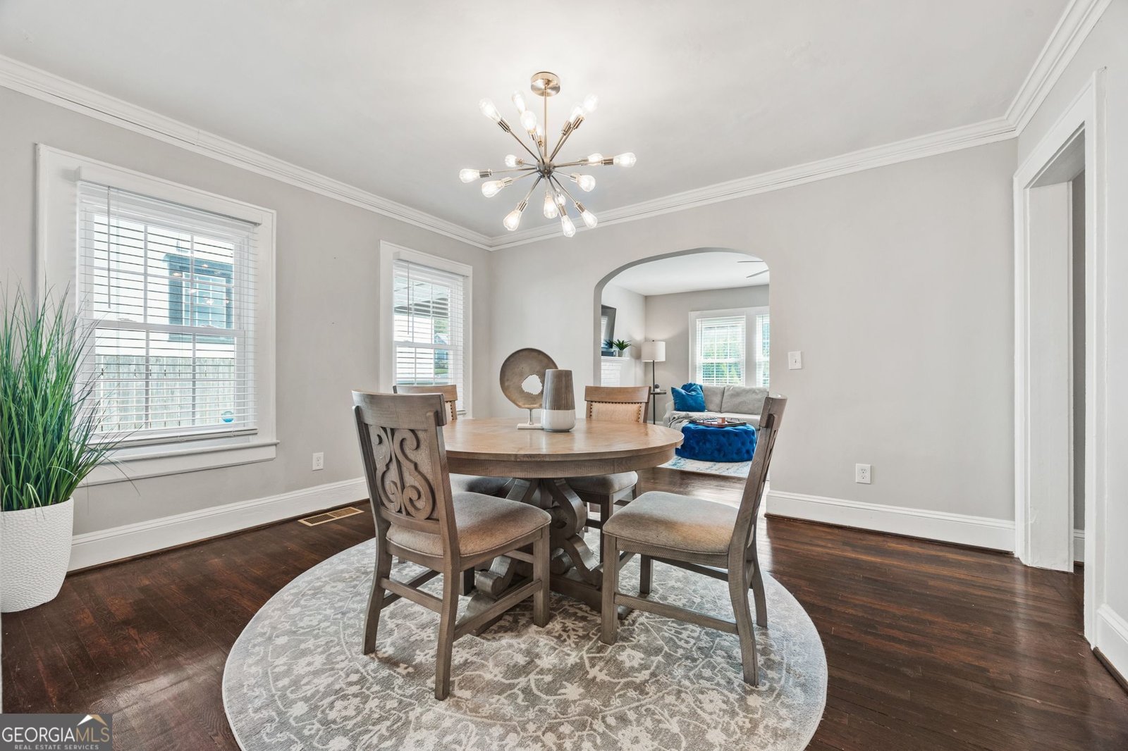 1281 Winburn Drive East Point - 5