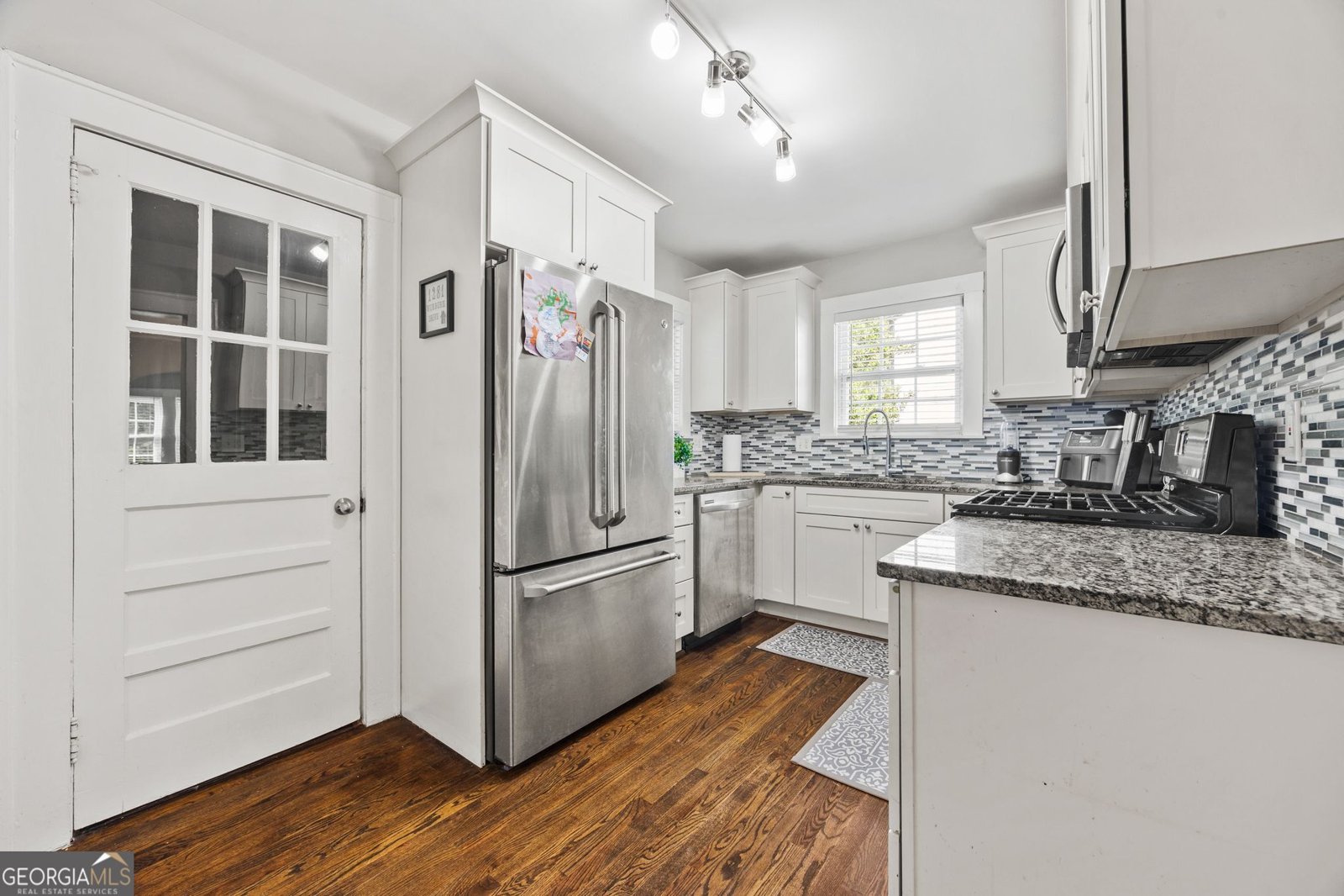 1281 Winburn Drive East Point - 7