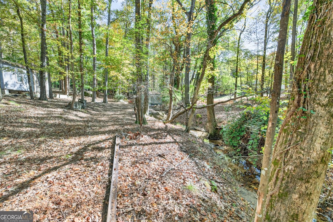 808 Lakeshore Drive Winder - 10