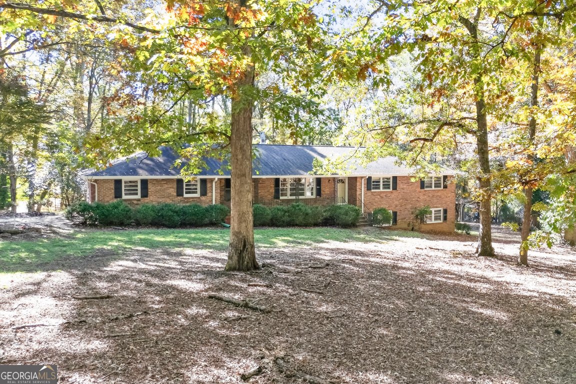 808 Lakeshore Drive Winder - 19