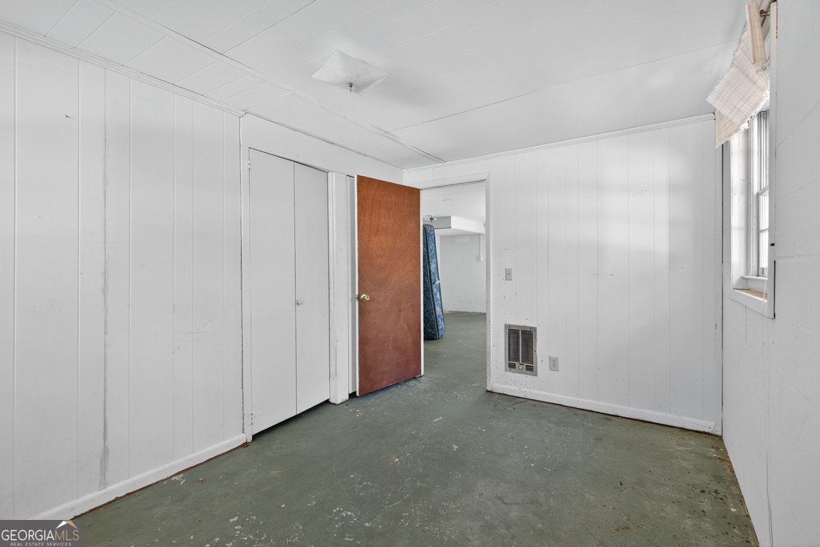 808 Lakeshore Drive Winder - 46