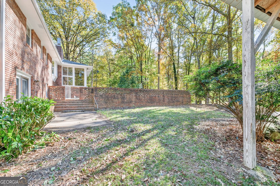 808 Lakeshore Drive Winder - 7