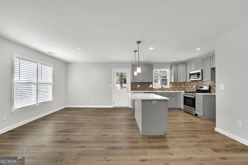 226 Cedar Valley Court Canton - 10