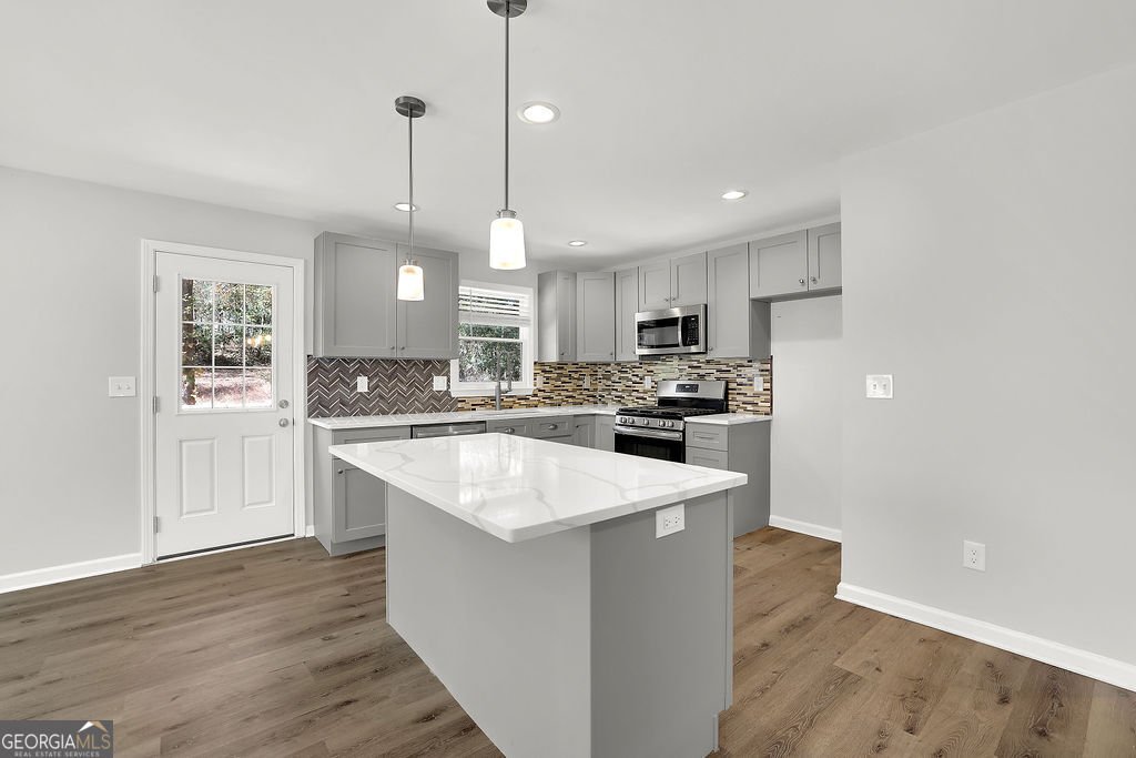 226 Cedar Valley Court Canton - 12