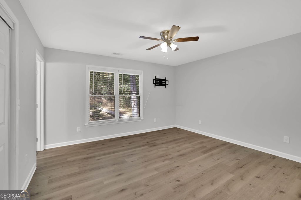 226 Cedar Valley Court Canton - 23