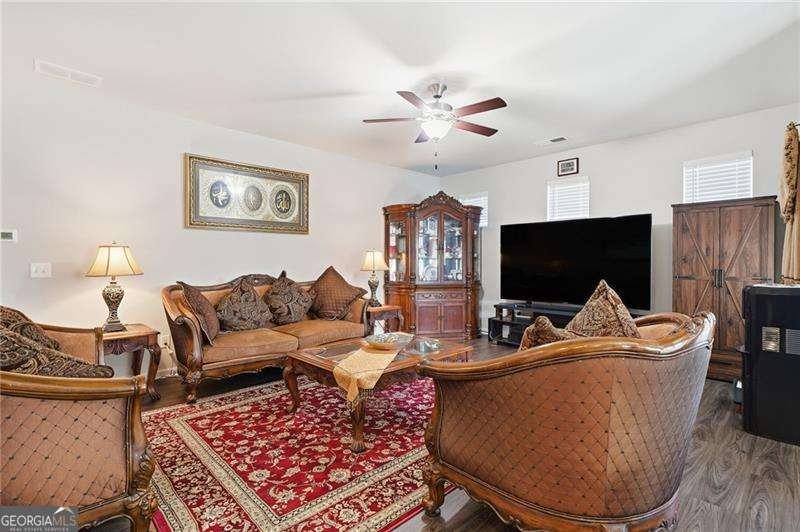 2 Macintosh Drive Rome - 10