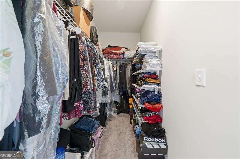 2 Macintosh Drive Rome - 19