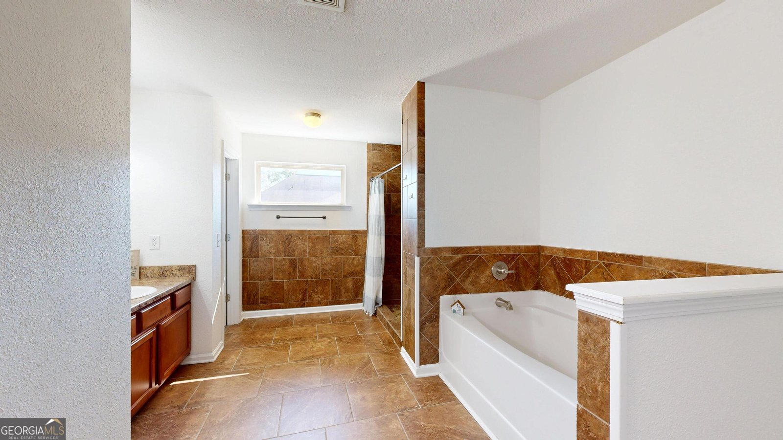 323 Haywood Drive Kathleen - 47