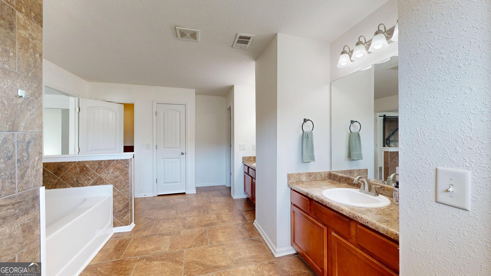 323 Haywood Drive Kathleen - 50