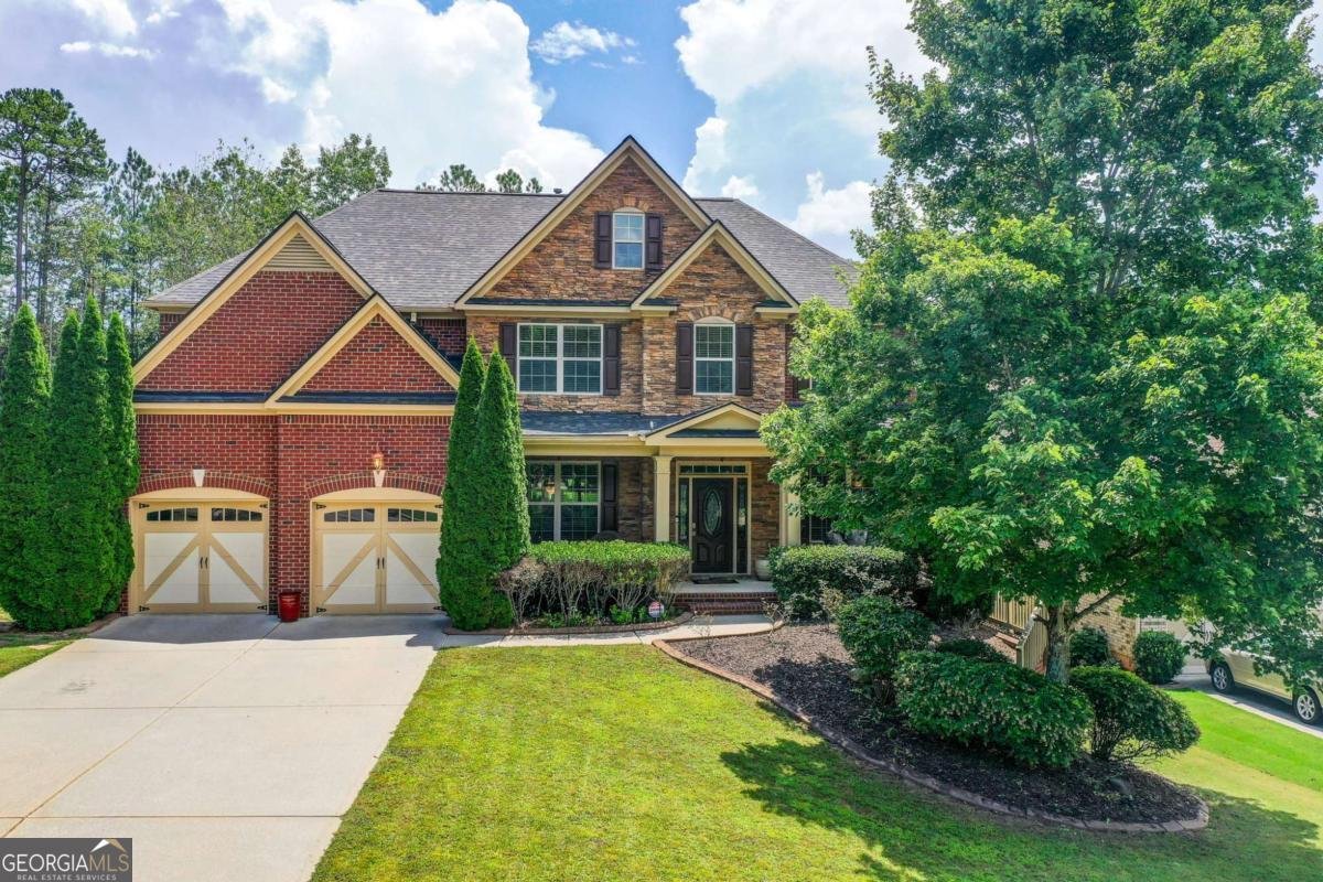 2390 Colchester Court Cumming - 1