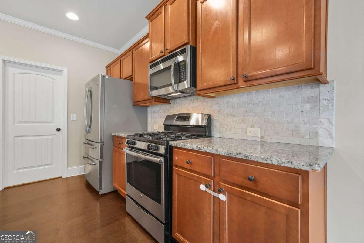 1365 Delo Lane Cumming - 10