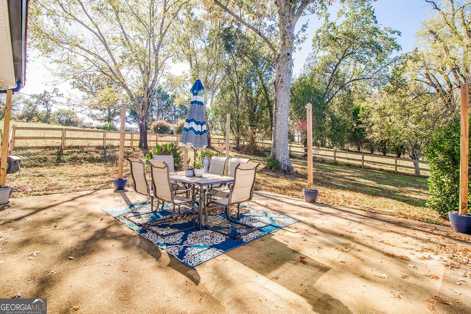 3925 MARK LAKE Road Cumming - 32